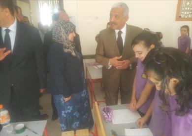 محافظ السويس يفتتح مدرسة الشيخ جابر الصباح